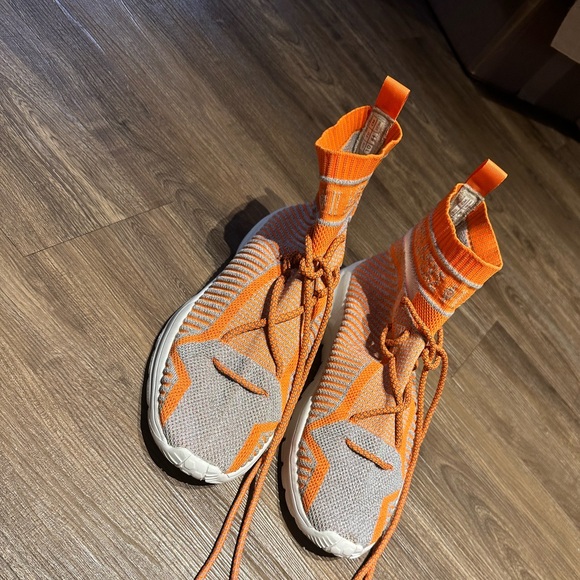 SIA Somewhere In America Runner Sneakers - Picture 3 of 8